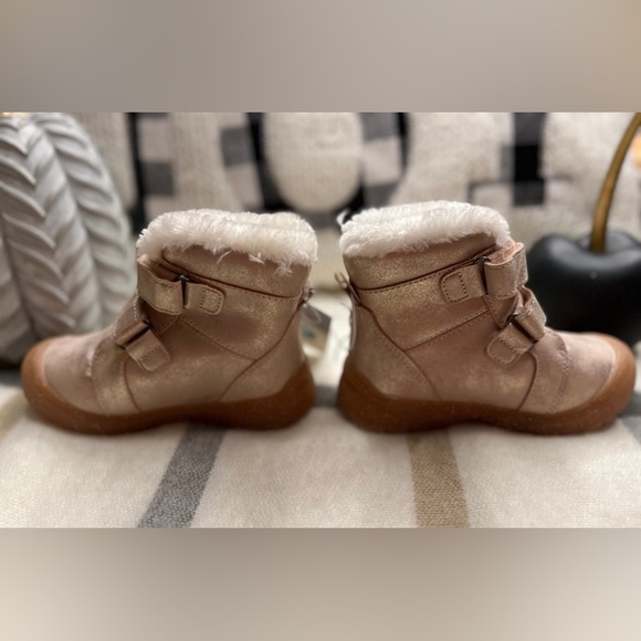 NWT✨Cat & Jack Pink/Eli, Winter boots, fleece lining, slip on - Picture 3 of 5